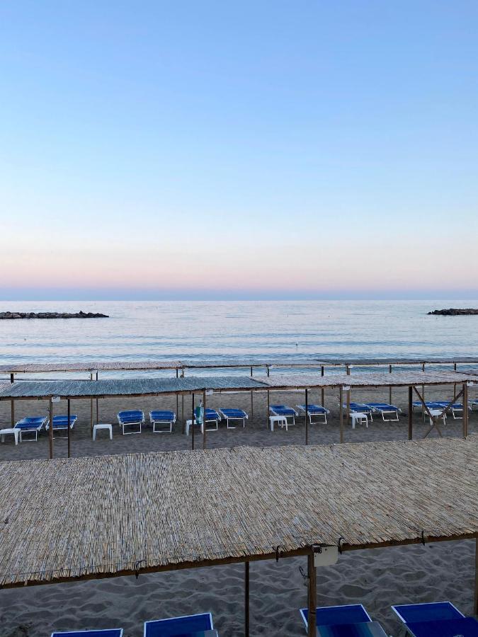 Villa Luxury Tugurio Arma di Taggia Esterno foto